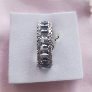 Bomb Party ring size 8